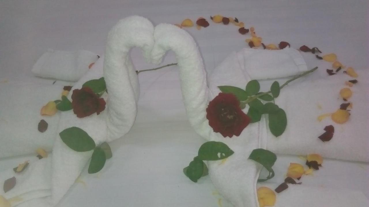 Maykha Hotel Mandalay Exterior foto